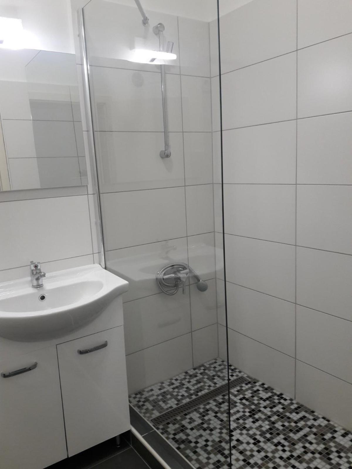Max Thermal Apartman Heviz Ngoại thất bức ảnh