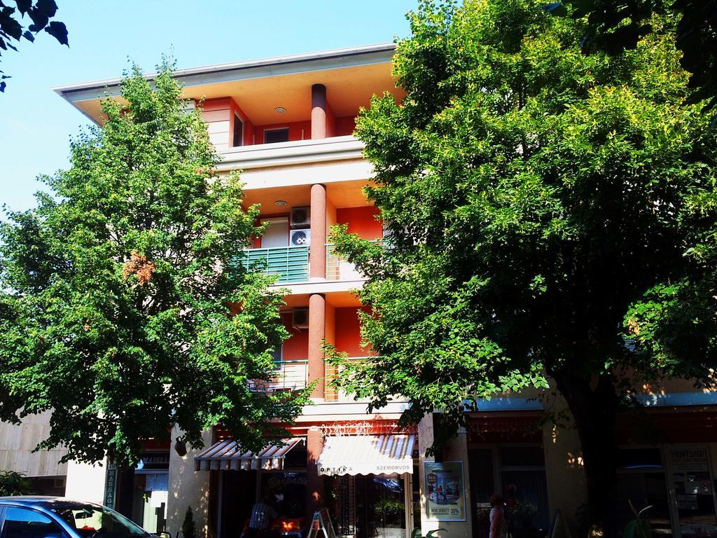 Max Thermal Apartman Heviz Ngoại thất bức ảnh